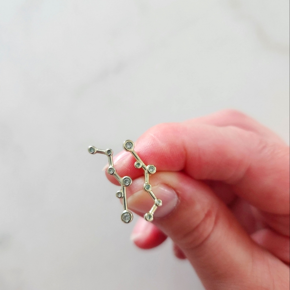 Kendra Scott constellation ear crawler